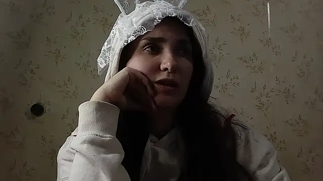 VoulezVous Angel online show from April 12, 6:02 pm