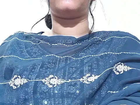 Nancy queen001 online show from November 4, 9:58 pm