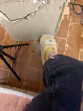 Snapshot of a-668899 chatting on October 31, 9:32 am a-668899 online show from October 31, 9:32 am