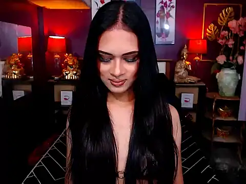 Plastique PATRICIA online show from April 10, 8:30 am