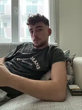 yasinesra757  online show from February 17, 8:22 am