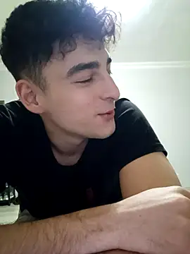 yasinesra757  online show from March 22, 4:32 pm