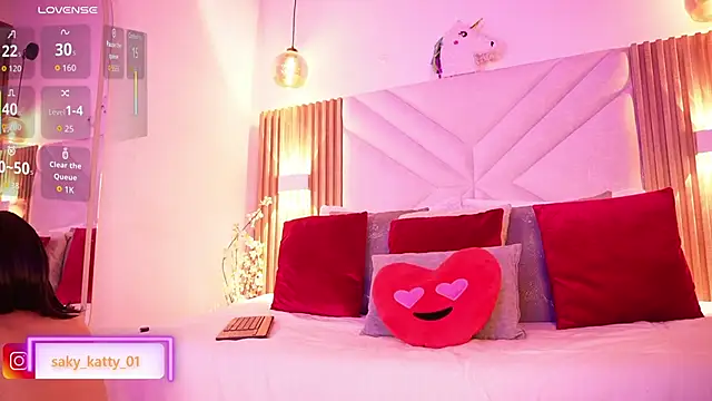 Kat Saky online show from March 12, 11:33 pm