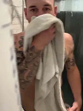 Snapshot of RobsBigD chatting on November 14, 3:38 am RobsBigD online show from November 14, 3:38 am