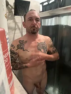 Snapshot of RobsBigD chatting on November 19, 9:42 am RobsBigD online show from November 19, 9:42 am