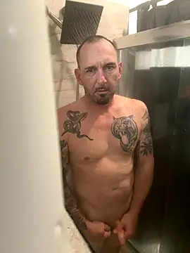 Snapshot of RobsBigD chatting on November 22, 10:53 pm RobsBigD online show from November 22, 10:53 pm