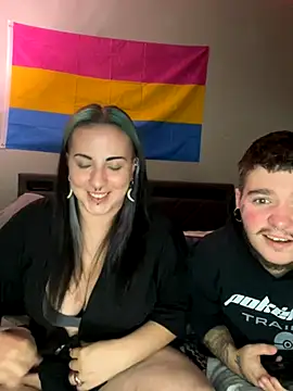 Snapshot of Chaos_Reign chatting on November 16, 3:56 am Chaos Reign online show from November 16, 3:56 am