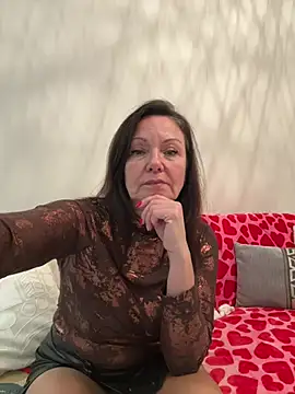 HotLdyllic online show from February 12, 5:19 pm