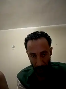 walide100000 online show from April 14, 7:09 pm