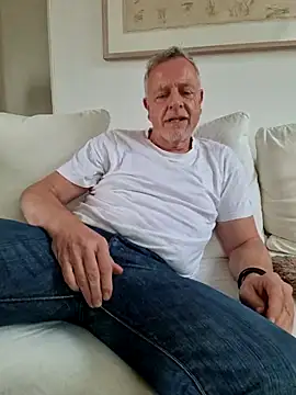 Snapshot of Dennislover007 chatting on November 14, 12:59 pm Dennislover007 online show from November 14, 12:59 pm