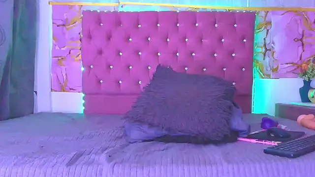 nikol sexxx online show from February 5, 4:17 am