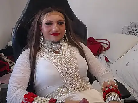 VanesaCrossic online show from June 26, 10:52 am