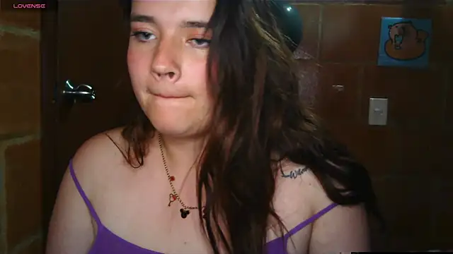 Charlotte Allen  online show from November 5, 1:38 am