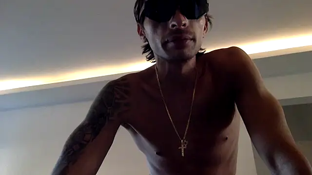 Zaskeee online show from November 2, 4:53 pm