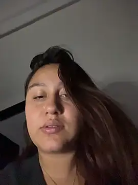 Snapshot of Saray_lo chatting on November 4, 10:42 pm Saray lo online show from November 4, 10:42 pm