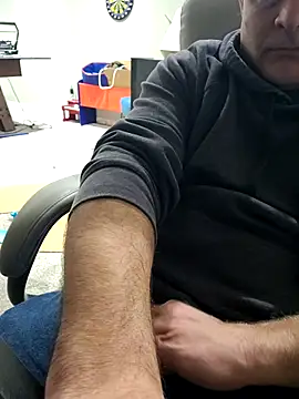 Snapshot of big_Jizzy_125 chatting on November 3, 4:58 am big Jizzy 125 online show from November 3, 4:58 am