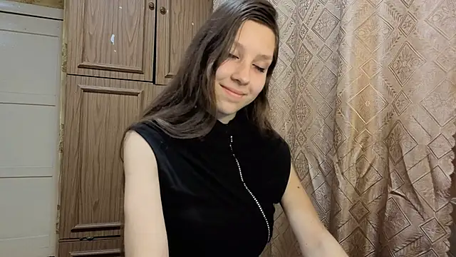 Snapshot of LahomaSassano chatting on November 17, 11:10 pm LahomaSassano online show from November 17, 11:10 pm