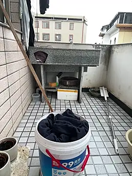 daaqnn online show from December 5, 1:58 am