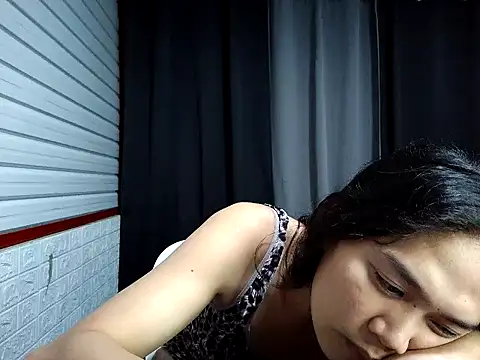 Snapshot of xwildflowerx chatting on November 25, 1:55 pm xwildflowerx online show from November 25, 1:55 pm