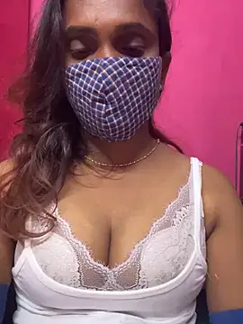 Snapshot of Queen-dhivya chatting on November 27, 5:15 pm Queen-dhivya online show from November 27, 5:15 pm