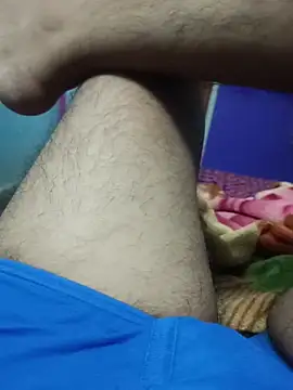 bearslove143 online show from March 23, 8:40 am