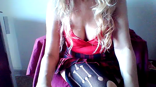 salentinasexy online show from December 2, 10:53 am