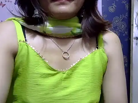 maira 33 online show from February 22, 9:41 am