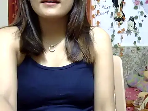 maira 33 online show from July 8, 2:21 pm