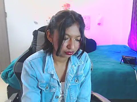 Snapshot of Samanta_777 chatting on May 19, 1:56 am Samanta 777 online show from May 19, 1:56 am