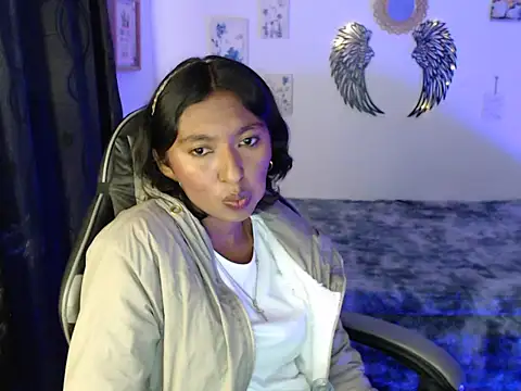 Snapshot of Samanta_777 chatting on May 26, 5:14 am Samanta 777 online show from May 26, 5:14 am