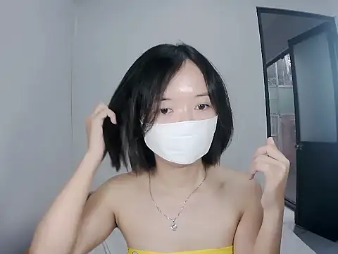 Snapshot of 10tb chatting on November 13, 8:57 am 10tb online show from November 13, 8:57 am