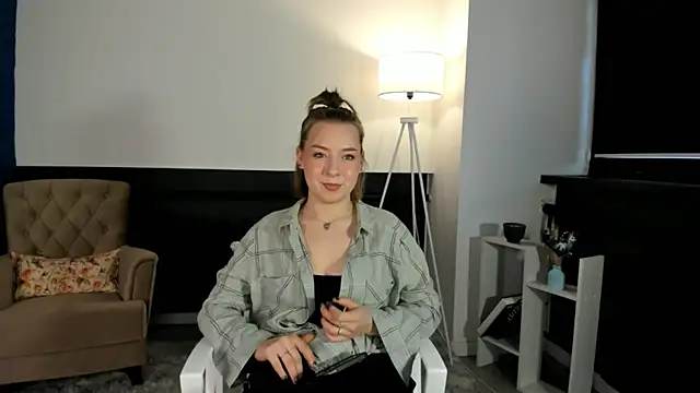 VanitaOkamoto online show from November 5, 11:32 am