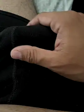 Snapshot of n0tf0und chatting on November 10, 5:56 pm n0tf0und online show from November 10, 5:56 pm