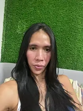 bellaUtops online show from December 4, 6:38 pm