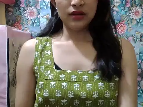 Snapshot of pragya_44 chatting on November 5, 3:56 pm pragya 44 online show from November 5, 3:56 pm