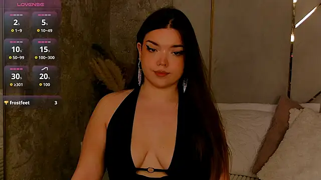 NaomiAster online show from July 4, 6:52 am