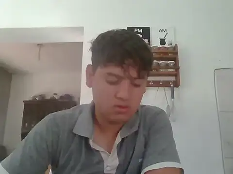 Snapshot of Myboy0020 chatting on November 13, 12:26 pm Myboy0020 online show from November 13, 12:26 pm