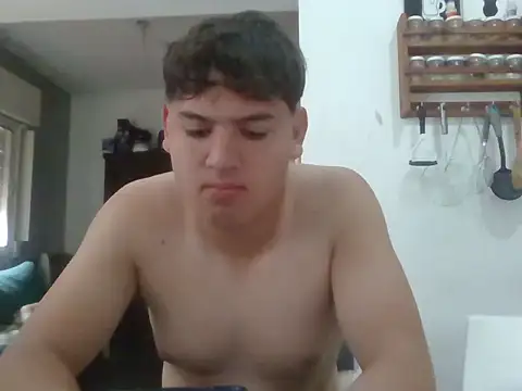 Snapshot of Myboy0020 chatting on December 1, 1:05 pm Myboy0020 online show from December 1, 1:05 pm