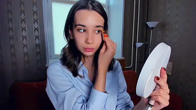 Snapshot of JacalynSchreiber chatting on November 10, 11:31 am JacalynSchreiber online show from November 10, 11:31 am