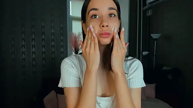 Snapshot of JacalynSchreiber chatting on December 4, 10:02 am JacalynSchreiber online show from December 4, 10:02 am