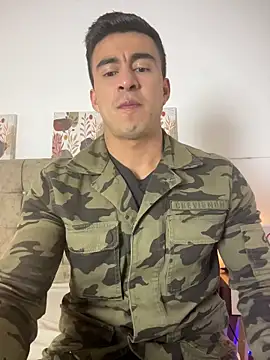 Chris Clarck online show from January 5, 8:34 pm