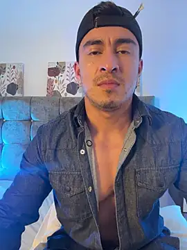 Chris Clarck online show from March 12, 7:31 pm