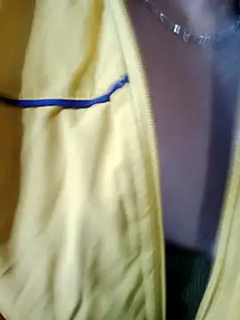 Snapshot of shy-bany123 chatting on November 26, 12:22 am shy-bany123 online show from November 26, 12:22 am