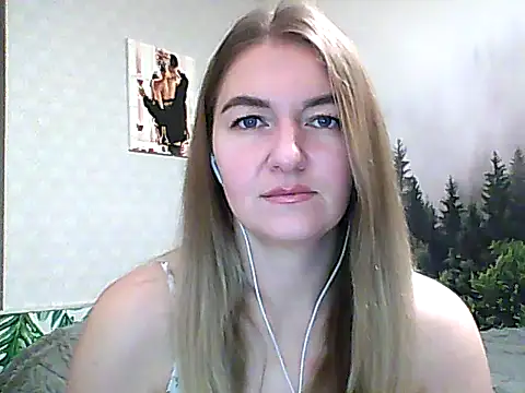 Snapshot of CandyOLimeX chatting on November 12, 9:36 pm CandyOLimeX online show from November 12, 9:36 pm