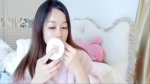 lookbyby online show from December 16, 3:55 am