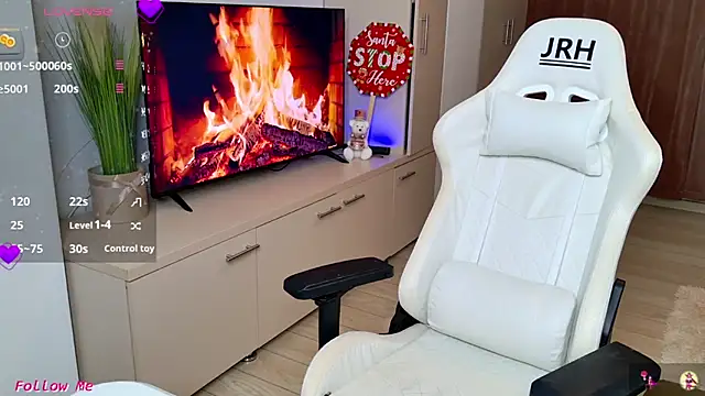 Myla-b online show from December 14, 10:58 pm