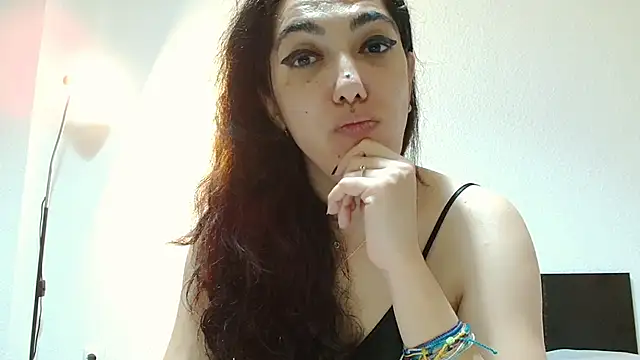 Snapshot of CharmingPearl chatting on November 5, 9:26 pm CharmingPearl online show from November 5, 9:26 pm