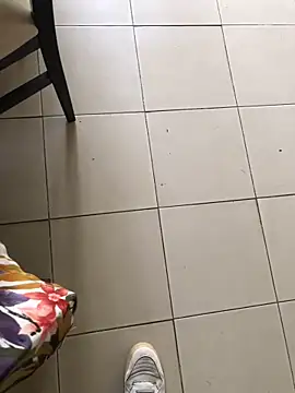 Snapshot of Maqbur chatting on November 1, 3:47 pm Maqbur online show from November 1, 3:47 pm