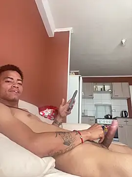 Snapshot of lamilapoya chatting on November 20, 9:36 pm lamilapoya online show from November 20, 9:36 pm