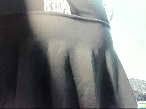 Geisha Hana online show from November 4, 1:10 pm